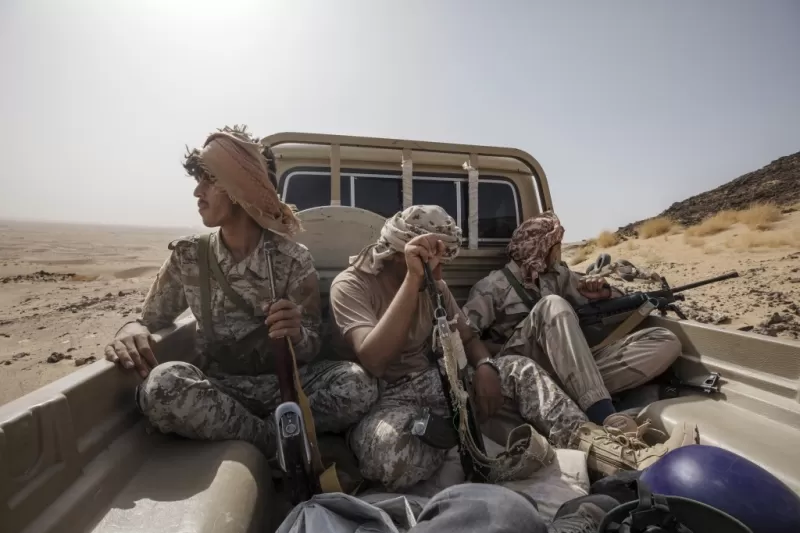 تفاصيل "معركة درامية" لغسل تآمر "الإخوان" مع الحوثيين ضد مأرب