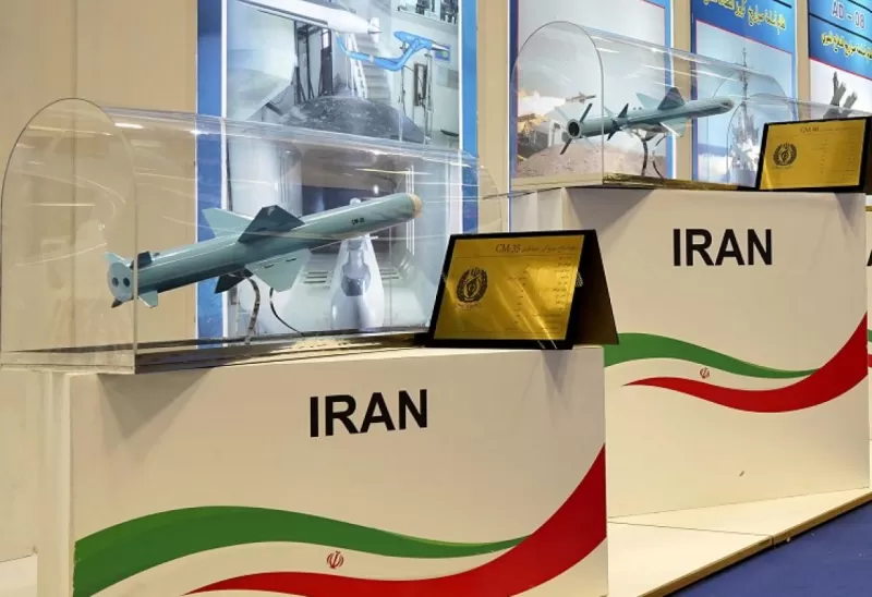 الحرس الثوري الإيراني يستعرض صواريخه في الدوحة