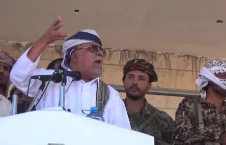 وفاة مسؤول يمني سابق في سلطنة عمان